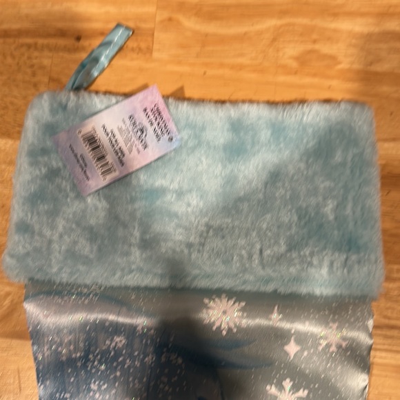 Brand New with Tag Frozen Elisa Stockings - Picture 3 of 3
